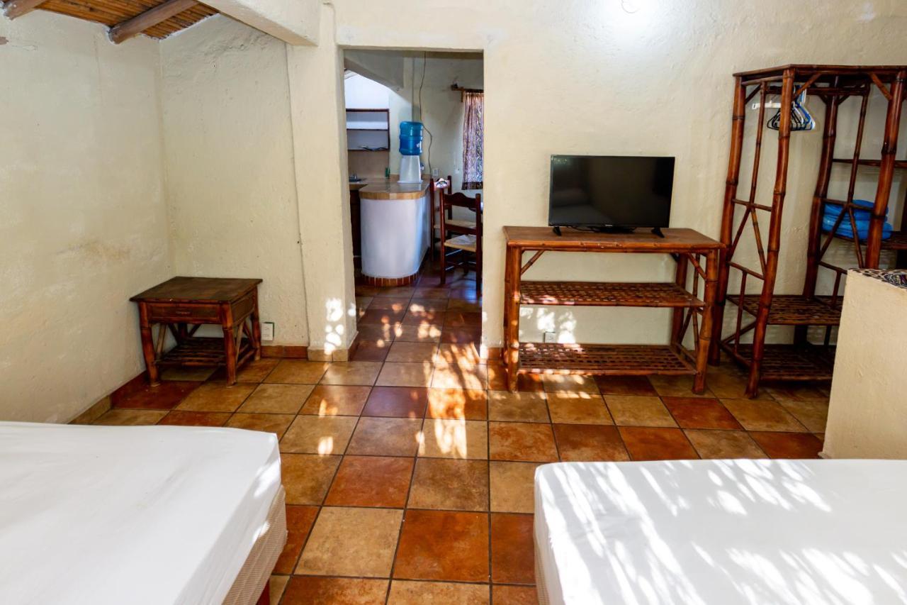 Casa Mexica Bungalows ซีฮัวตาเนโค ภายนอก รูปภาพ